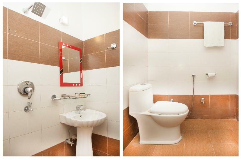 Oyo 343 Pop Life Hotel Banke Екстериор снимка